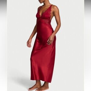 Victoria's Secret Satin Rose lace slip dress